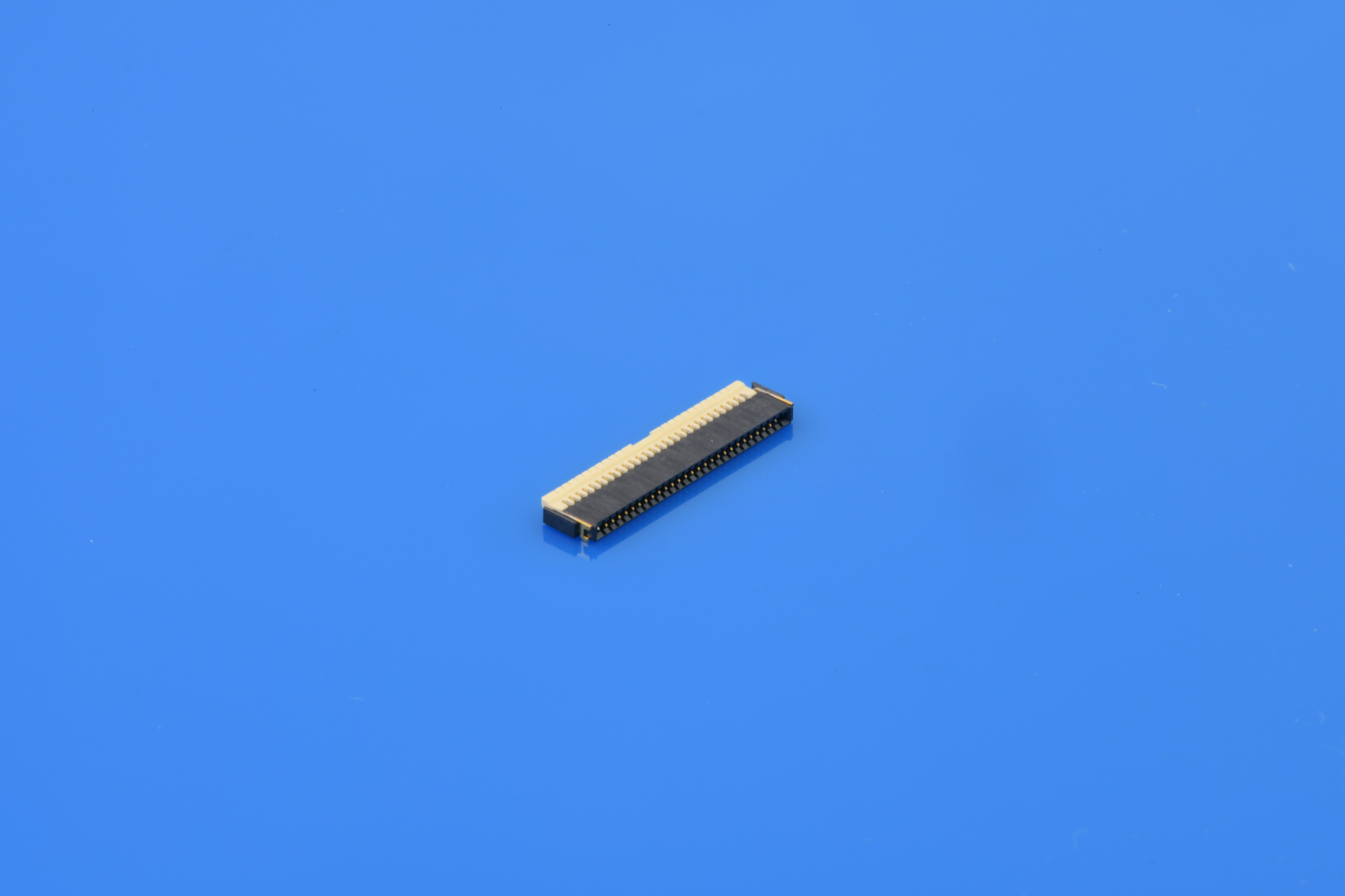 0.5mm 1.0H后掀带扣（BL109-XXX-1LR）