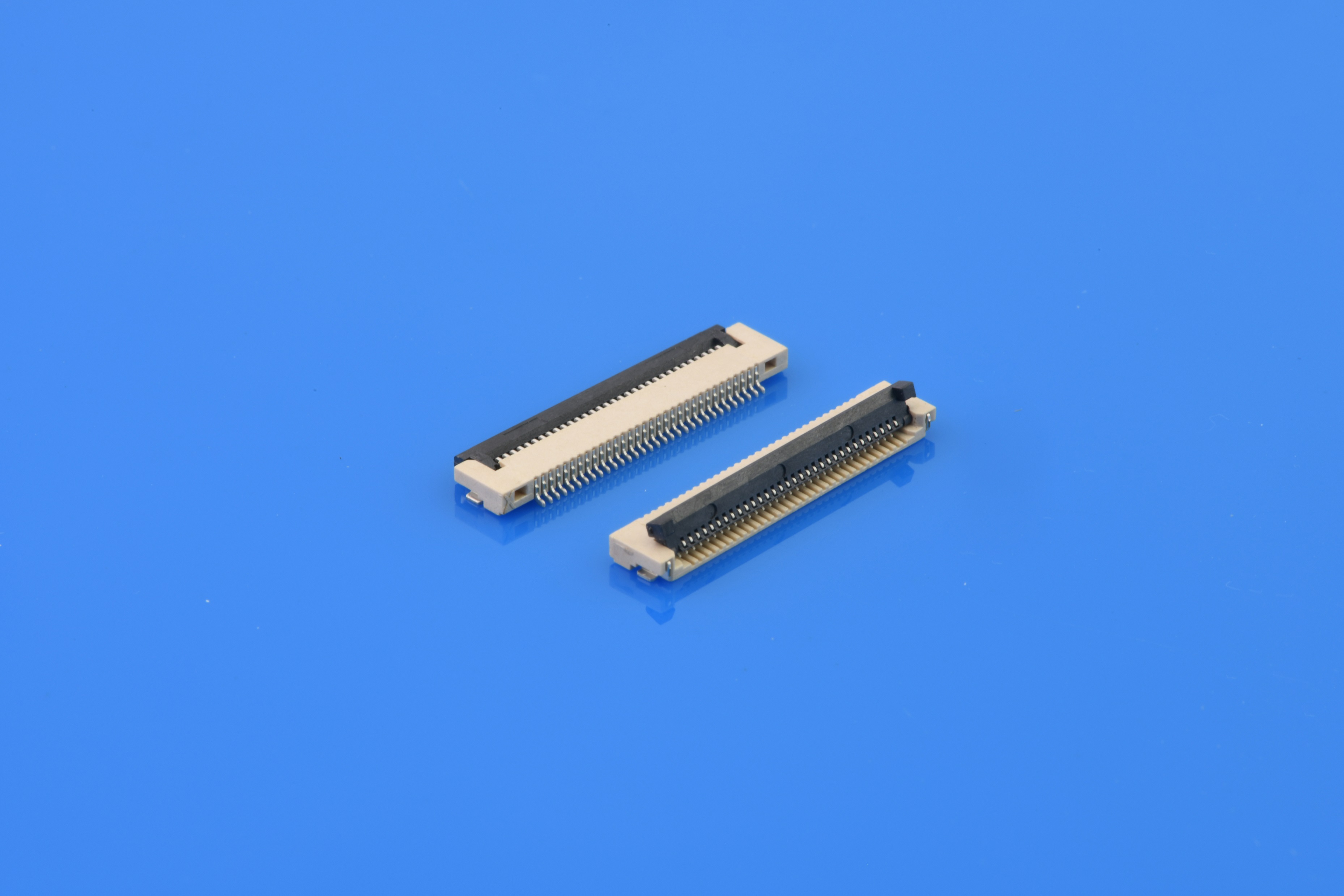 0.5mm 1.5H掀盖式（BL121-XXX-1LR）